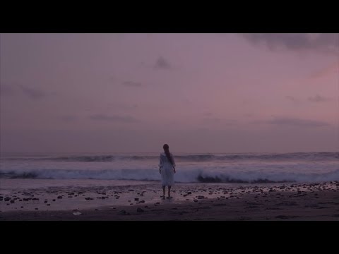 Nadin Amizah - Seperti Tulang (Official Music Video)