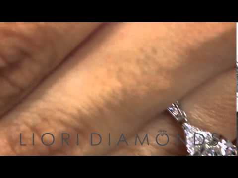 ER-1046 - 2.62 Ct. D-VS2 Cushion Cut Diamond Engagement Ring 18k White Gold Vintage Style