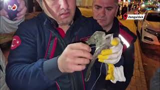 İpe Dolanan Ebabili Kurtarmak İçin Cadde Trafiğe Kapatıldı