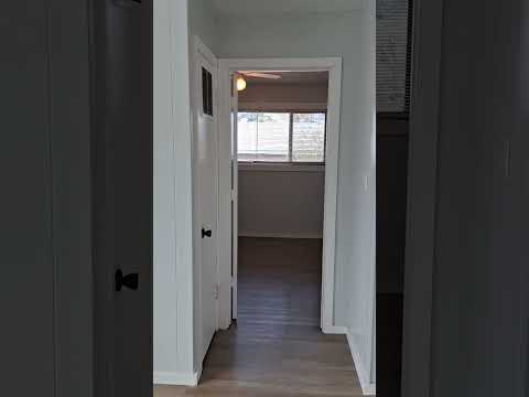 969 W Holly St Fayetteville, AR 72703 - Video 2 of 2