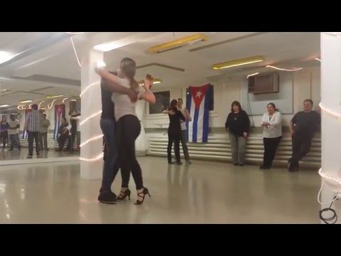 Semba // Cristina & Pablo ( Beijo Rainha - Matias Damásio ) BERN