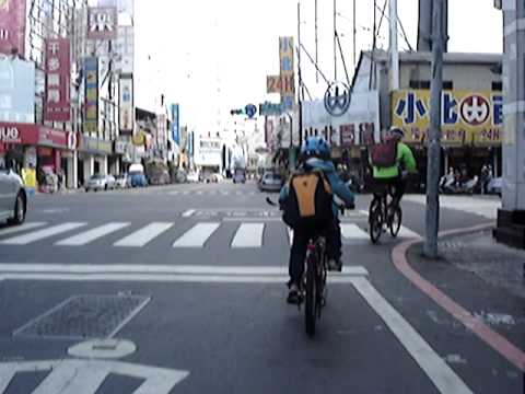 ck1058  賴頤霖-緊跟社長