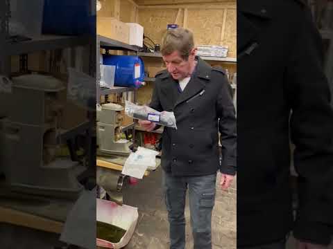 Volvo Penta 290 A: Simmerringe & Emulsion — SO wird er wieder dicht | Bootsdoktor