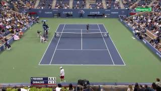 US Open 2011 1e Ronde - Roger Federer vs Santiago Giraldo