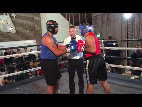 Collision Isaac Coombs v Alex Wilks R1