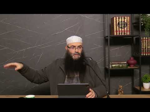 92) Esh-Sherh El-Mumti - Kapitulli i namazit (A lejohet të bëhet imam ai i cili falet ulur?)