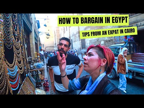 Egypt Scams & Bargaining Tips Khan El Khalili Market | Egypt Vlog#160 | الفصال في خان الخليلي في مصر