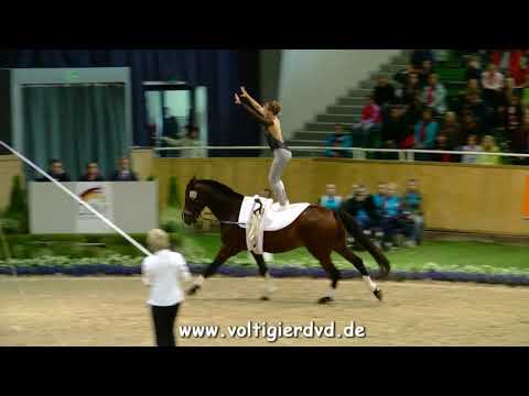 Laura Küttler - Damen 39 - DJM Voltigieren Aachen 2017