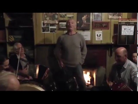 Peter Kelly, Flying to the Moon.