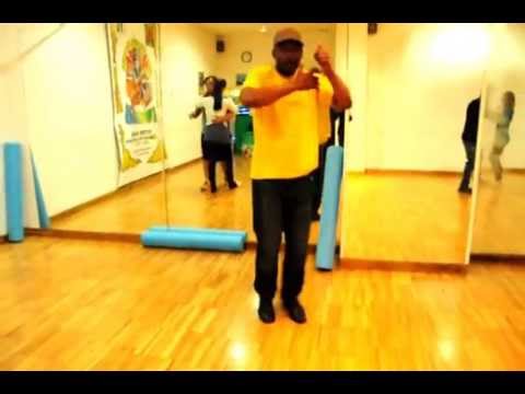 David Pacavira - (A solo) Improvvisa dopo lezione | Kizomba Romana