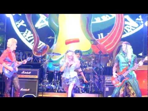 Mad T Party Band Only Girl