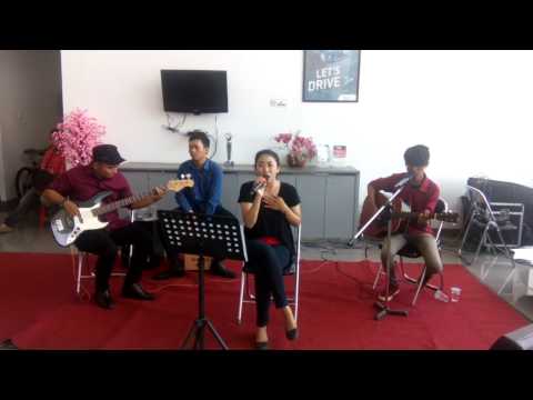 LEXXA band - Meski (Original Song) Perform At Dealer Rejeki Toyota Plered Kab. Cirebon