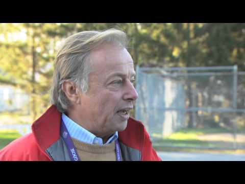 2011 Breeders' Cup - Goldikova Goes for 4th.mov