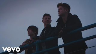 Hot Chelle Rae - Don&#39;t Say Goodnight (Official Video)