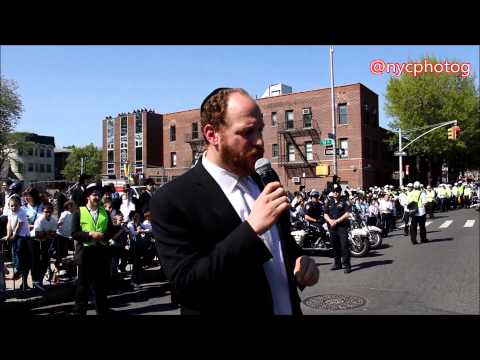 Sights & Sounds Lag BaOmer On 18th Ave