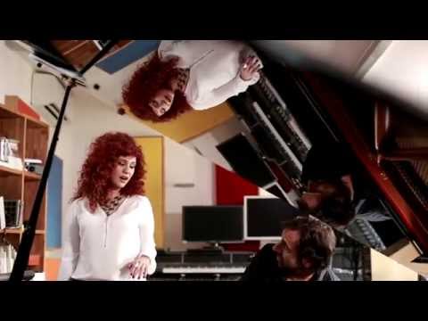 Moutn'er-Մութն էր /Lena Chamamyan/André Manoukian