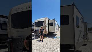 2018 Forest River Rockwood Signature Ultra Lite 8324BS