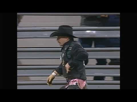 Todd Owens vs Shotgun Red - 96 PBR Billings (86 pts)