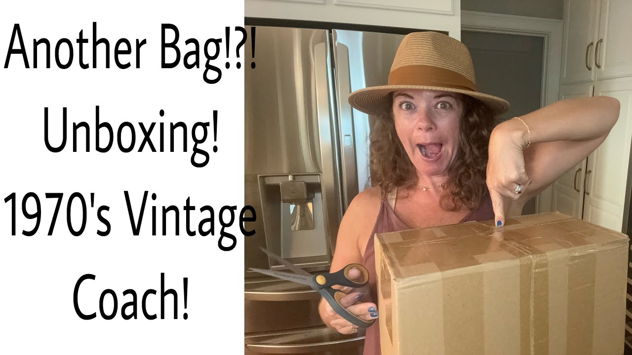1970’s Vintage Coach Bag Unboxing Duffle Sac & Vintage Coach Catalog talk.