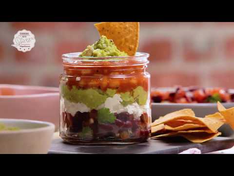 Spur Sauces: Mexican salsa sauce with nachos and guacamole