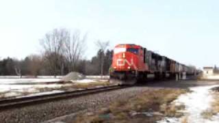 preview picture of video 'CN SD75I At Junction City'