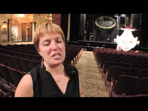 'The Phantom of the Opera' packs a 1-ton, pyrotechnic chandelier