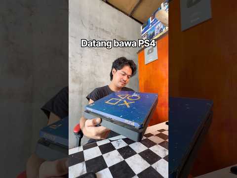 Datang bawa PS4
