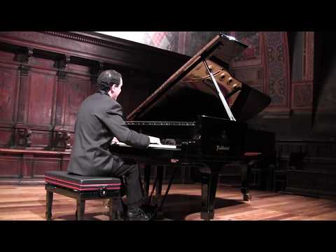 Beethoven: 32 Variations in C minor WoO 80 ('live') - Sandro Russo, Piano