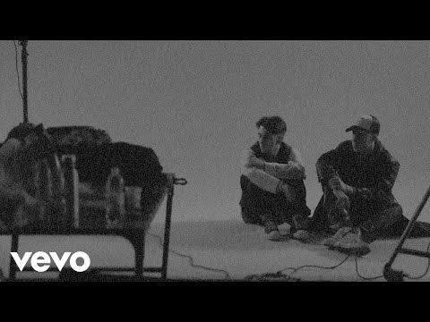 Voga - NIENTE DI PERSONALE (Official Video)