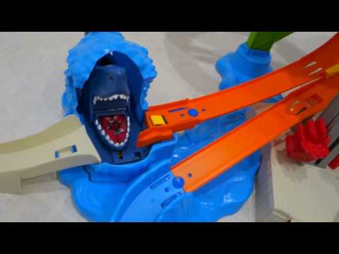 Хот Вилс Невообразимый гараж Hot Wheels Ultimate Garage Мега парковка ХОТВИЛС с трассами и машинками