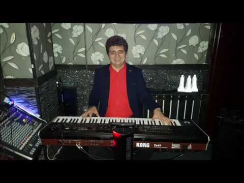 Gheorghe Puha & George Mucea live la Costa`s Pub de Craciun!