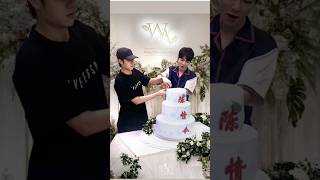 Download lagu 💜🐰🦁wang yibo's birthday 🎊🎂 and his wish 🤭💖#wangxian #wangyibo #birthday #xiaozhan #wangyibobirthday mp3