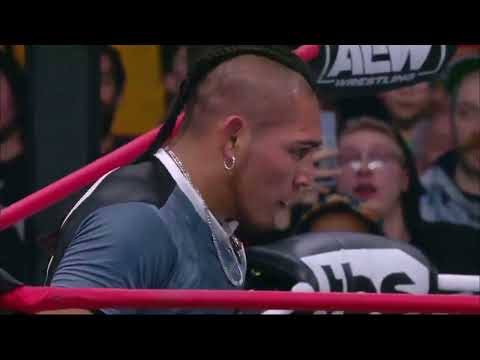El Hijo del Vikingo highlights from AEW Dynamite against Kenny Omega