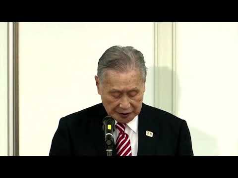 Tokyo Olympics head 'sorry' for sexist remarks