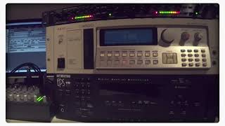 Video thumbnail for SimpleSetups02: AKAI S3200 by coʀʀı303