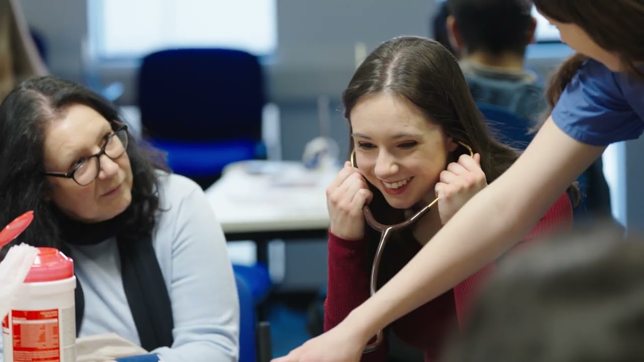 Application Process Guide | For Aspiring Medics and Dentists | University of Leeds