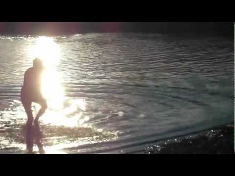 Knut Anders Fremmegård bader i 13 grader på fjellet