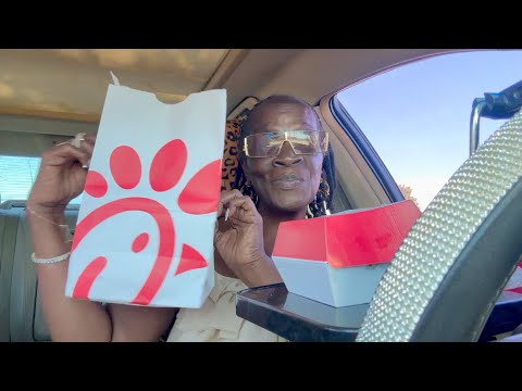 New Chick-Fil-A Jalapeno Ranch Chicken Sandwich Review #chickfila #review  #chickensandwich #foodie