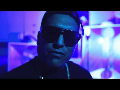 Carmona - Lift Me Up (Official Video)