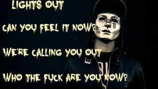 Hollywood Undead ~ Lights Out (Lyrics)