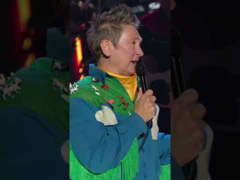 k.d. lang Receives Standing Ovation at the 2024 CCMA Awards presented by TD!