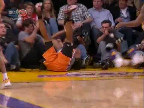 Barbosa Bleeding Head  Injury- Lakers VS Phoenix- game 2_Lamar Odom Clean blck -5-19-10