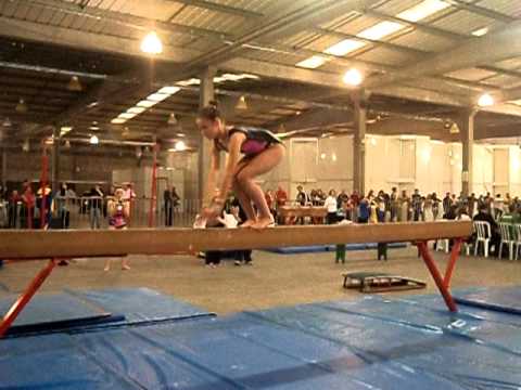 Giulia Kuck - Trave (JASC 2011)