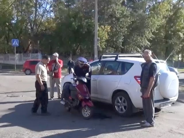 С мопеда в инвалидное кресло