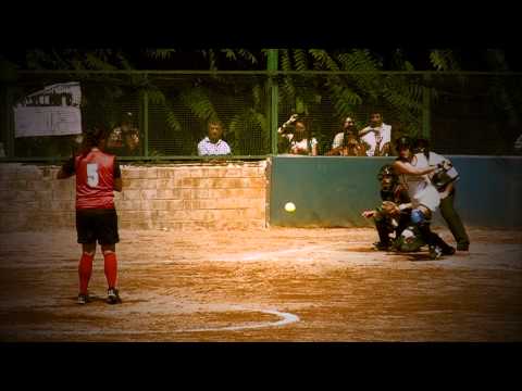 Urberoma Softball - Offense Moments