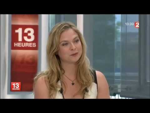 Téléchargement gratuit Images Constance Dans Le Jt De 13h Sur France 2 Constance Pittard le plus cool salutations