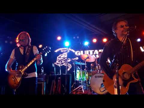 Muddy Manninen, Ben Granfelt and Jarmo Nikku: Guitar Man