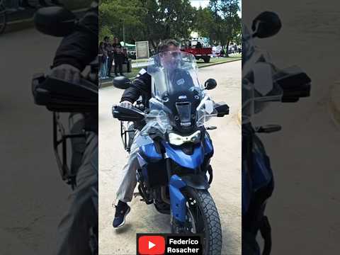 Encuentro de Autos Clásicos  en Porteña  - Córdoba  - Argentina.  #motosantiguas #motorcycle #motos