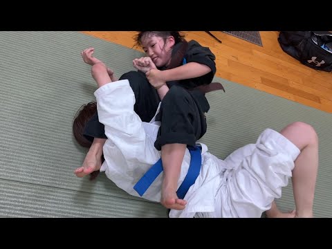 maoちゃん大人に挑戦柔術スパーリング