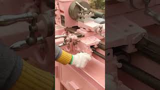 Amazing technology! The pink lathe is working...  【林果儿】